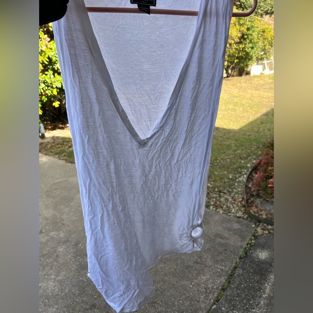 t-shirt top white so comfy